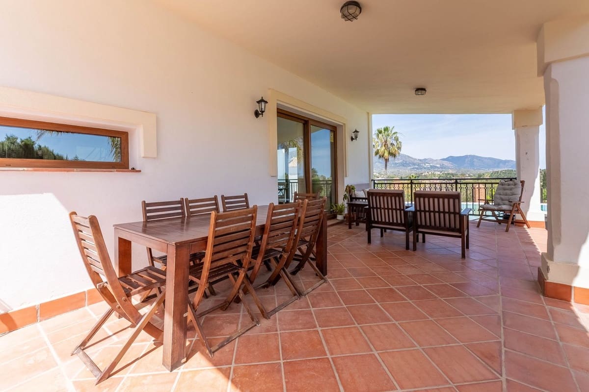 5 sovrum Villa till salu i La Cala Golf - 1 890 000 € (Ref: 9810900)