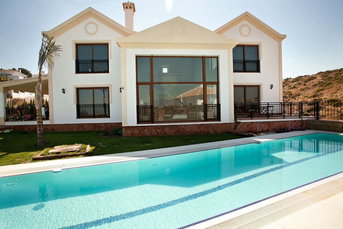 5 sovrum Villa till salu i La Cala Golf - 1 890 000 € (Ref: 9810900)