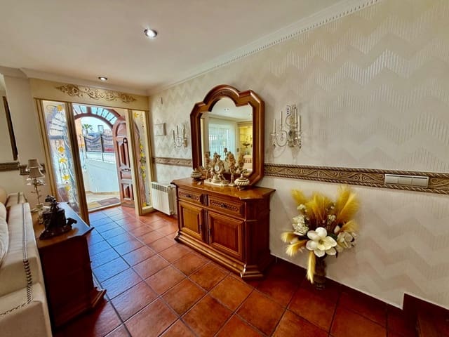 4 quarto Moradia Geminada para venda em Orihuela Costa, Orihuela - 430 000 € (Ref: 9810902)