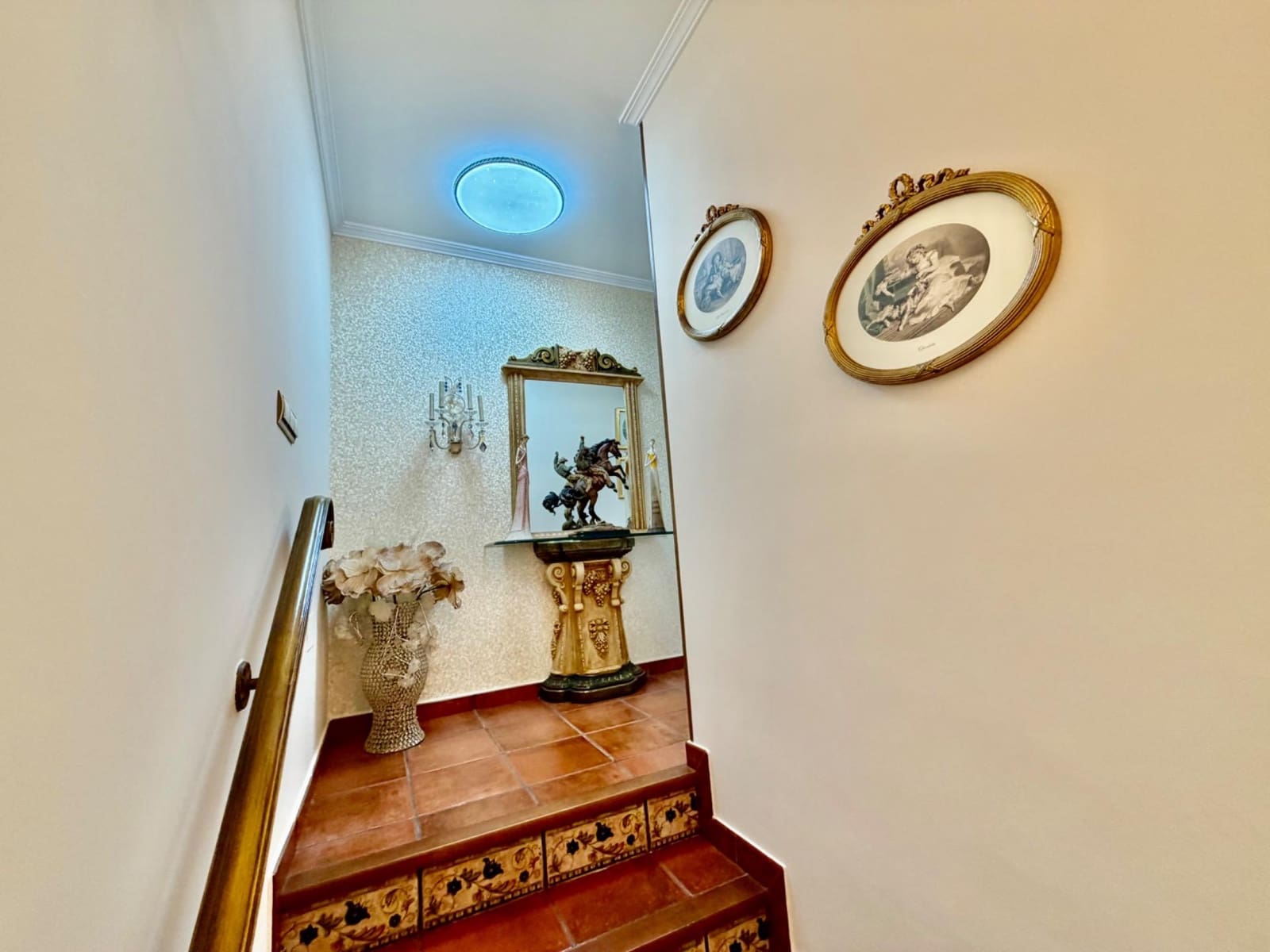 4 quarto Moradia Geminada para venda em Orihuela Costa - 430 000 € (Ref: 9810902)