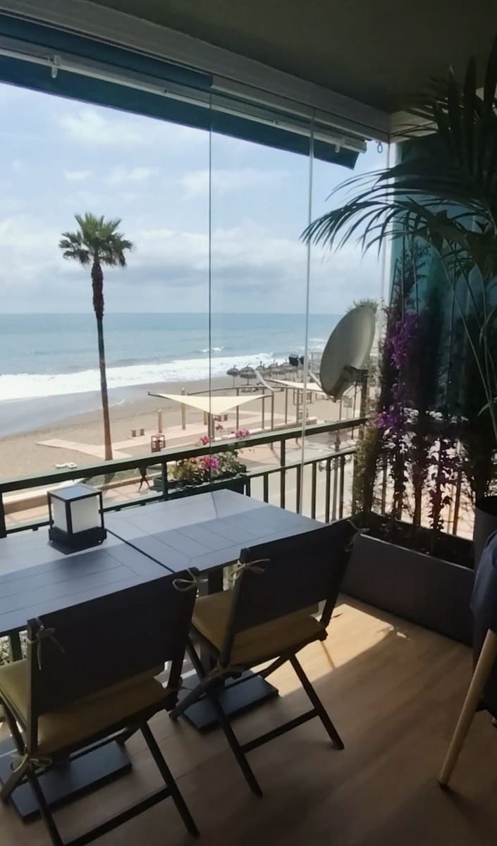 Apartamento de 3 habitaciones en Carvajal en venta - 695.000 € (Ref: 9812702)