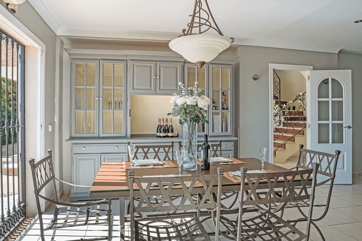 4 chambre Villa/Maison à vendre à Estepona - 1 500 000 € (Ref: 9812704)