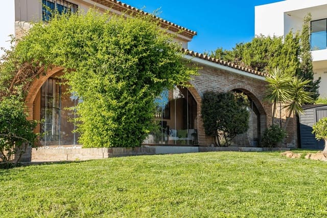 4 chambre Villa/Maison à vendre à Parque Central, Estepona - 1 500 000 € (Ref: 9812704)