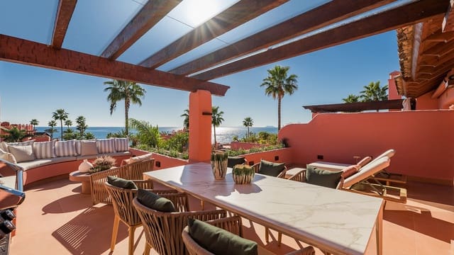 3 bedroom Penthouse for sale in Parque Central, Estepona - € 2,995,000 (Ref: 9813610)