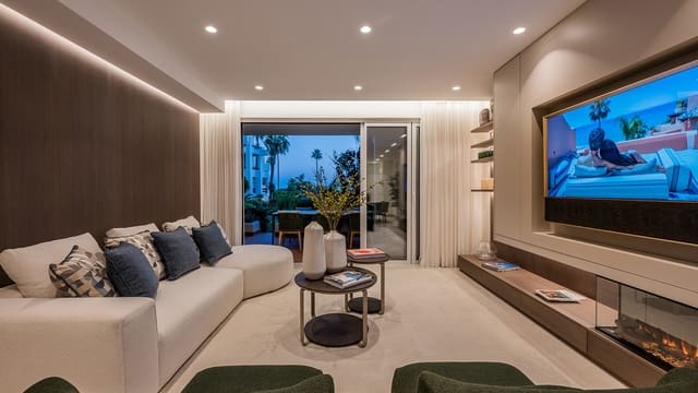 3 sovrum Lägenhet till salu i Costalita, Estepona - 1 995 000 € (Ref: 9813611)