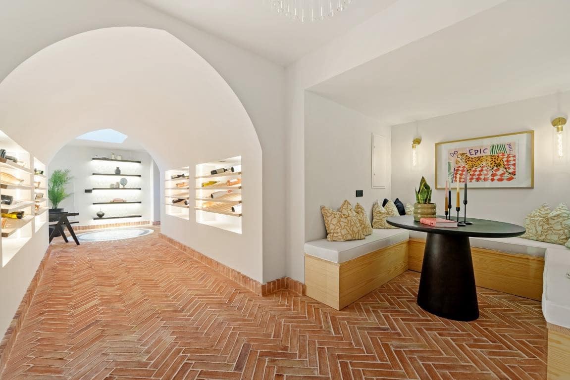 6 sovrum Villa till salu i Nueva Andalucia - 9 950 000 € (Ref: 9813613)