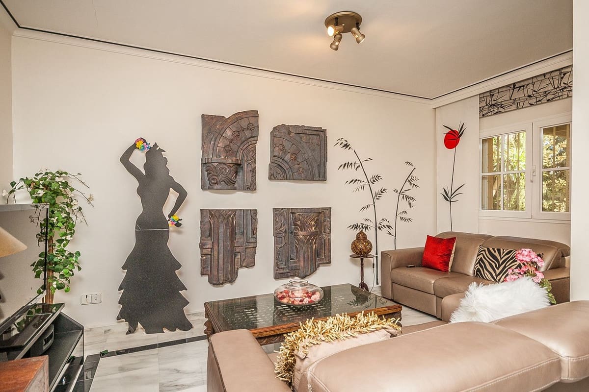 5 Zimmer Villa zu verkaufen in Calahonda - 1.195.000 € (Ref: 9813617)