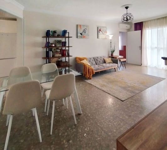 4 makuuhuone Omakotitalo myytävänä paikassa San Pedro de Alcántara Pueblo, Marbella - 430 000 € (Ref: 9815270)