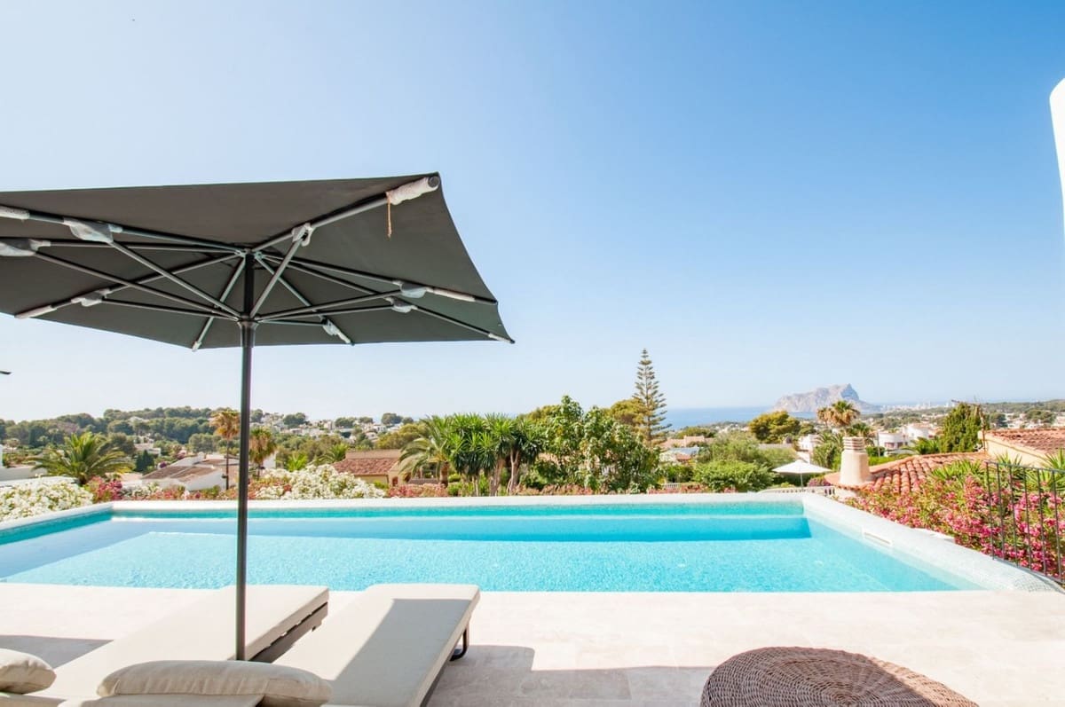 4 bedroom Villa for sale in Benissa - € 2,975,000 (Ref: 9816715)