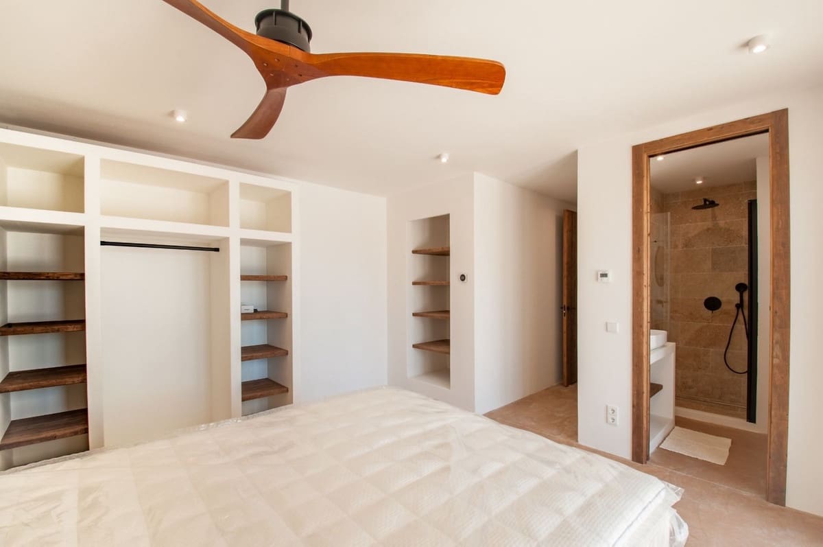 4 bedroom Villa for sale in Benissa - € 2,975,000 (Ref: 9816715)