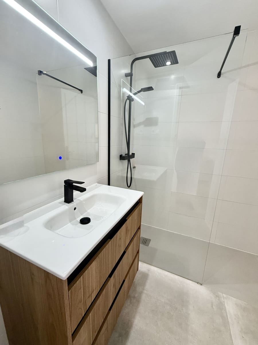 2 slaapkamer Appartement te koop in Riviera del Sol - € 359.000 (Ref: 9819699)
