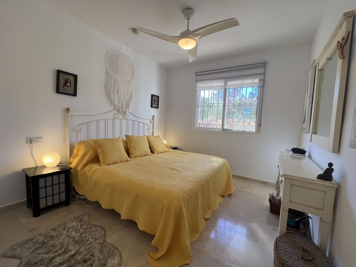 2 slaapkamer Appartement te koop in Mijas Golf met garage - € 299.950 (Ref: 9819704)