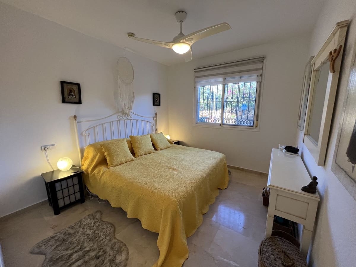 2 slaapkamer Appartement te koop in Mijas Golf met garage - € 299.950 (Ref: 9819704)