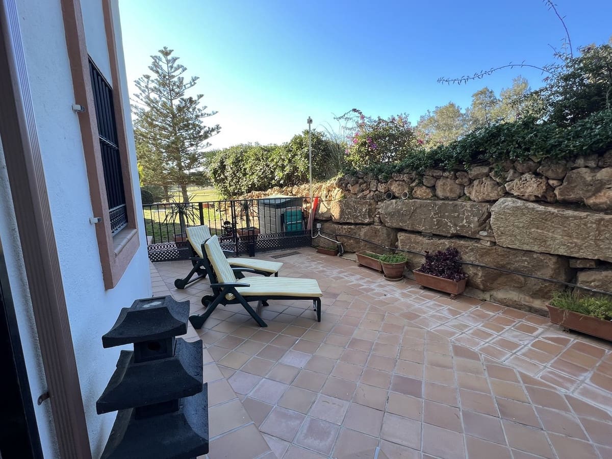 2 slaapkamer Appartement te koop in Mijas Golf met garage - € 299.950 (Ref: 9819704)