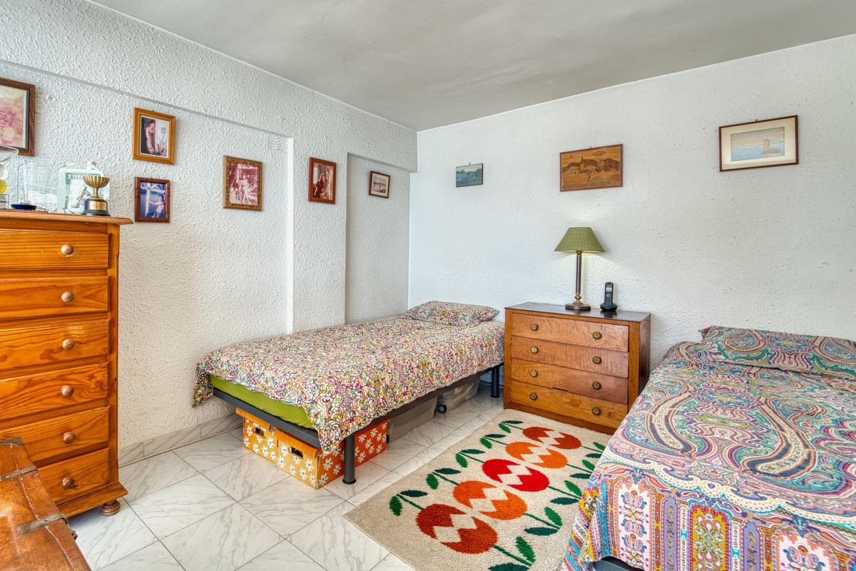 1 slaapkamer Appartement te koop in Marbella - € 725.000 (Ref: 9821797)