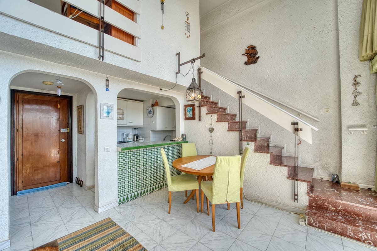 1 slaapkamer Appartement te koop in Marbella - € 725.000 (Ref: 9821797)