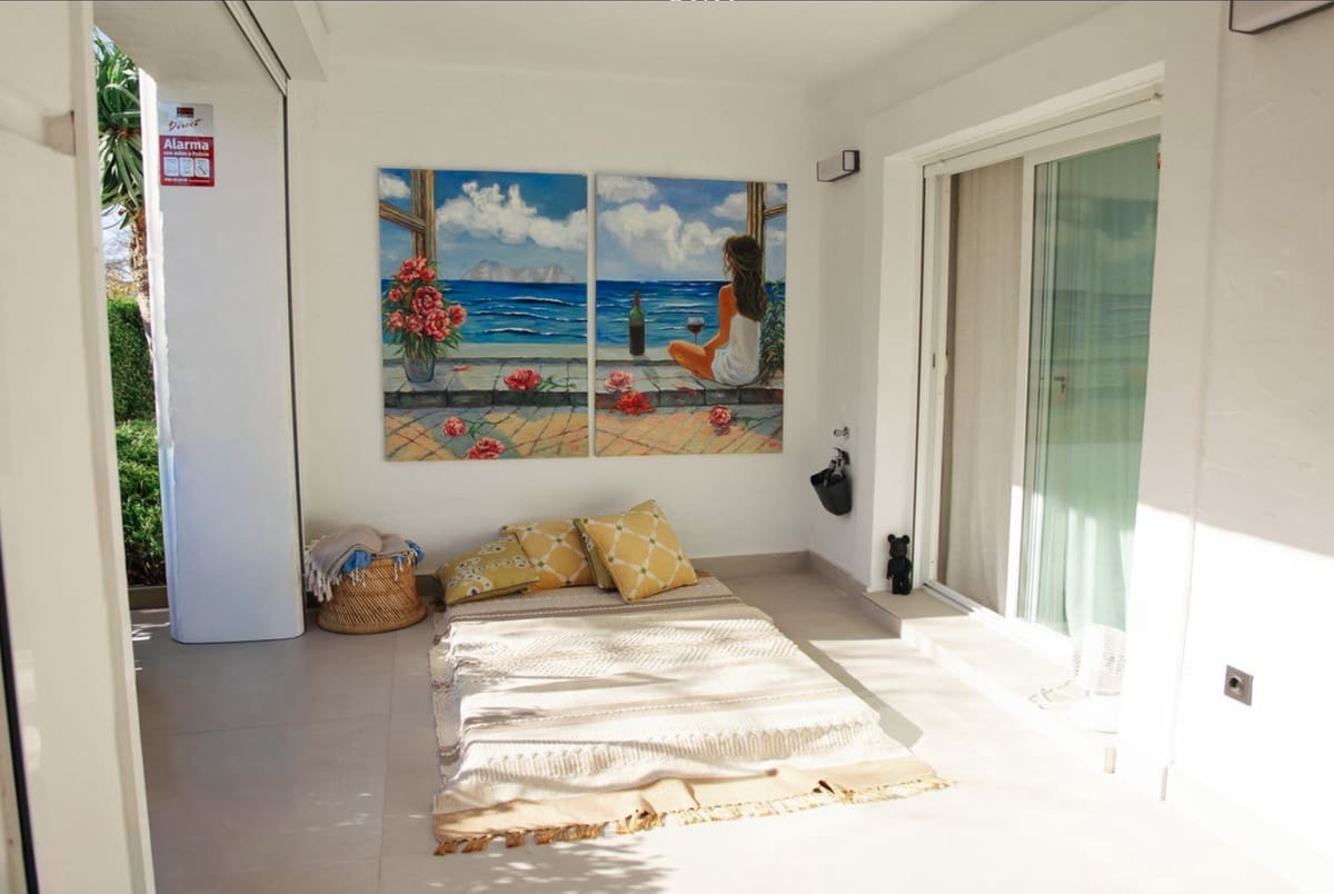 3 bedroom Apartment for sale in San Pedro de Alcantara - € 745,000 (Ref: 9821798)