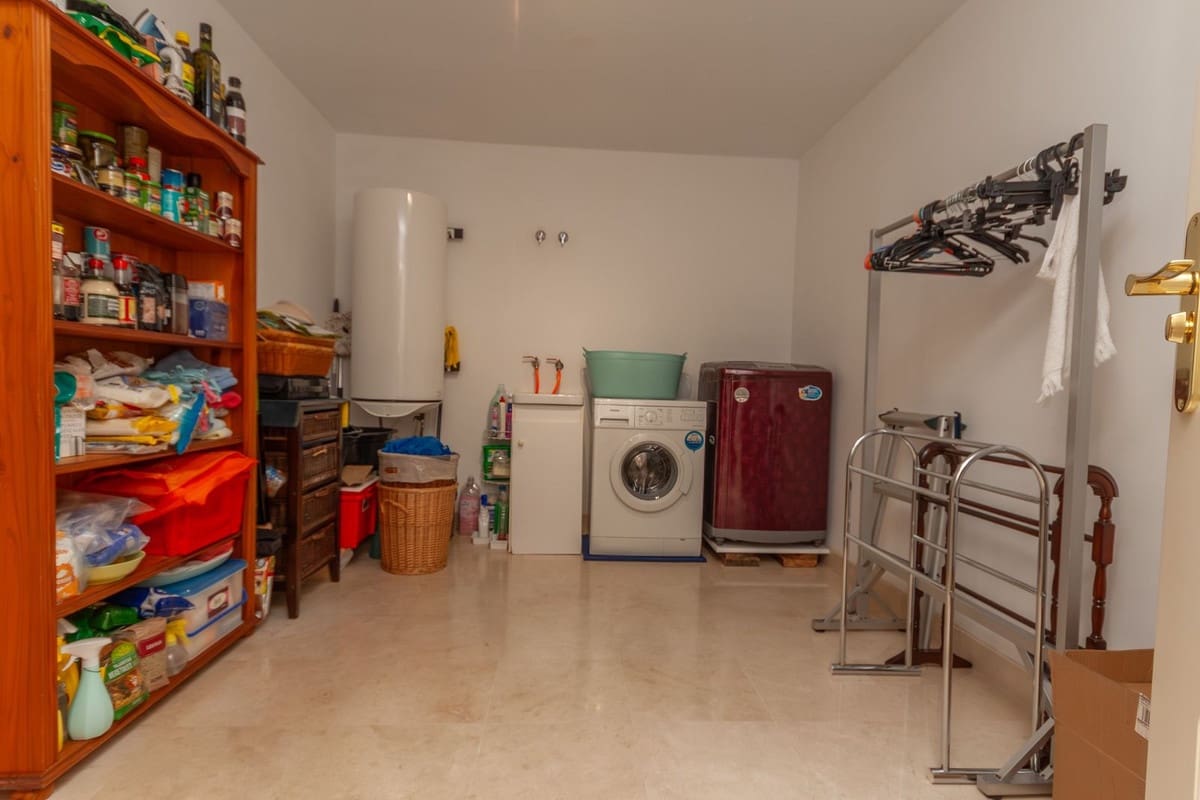 4 bedroom Finca/Country House for sale in Riviera del Sol - € 549,000 (Ref: 9821800)