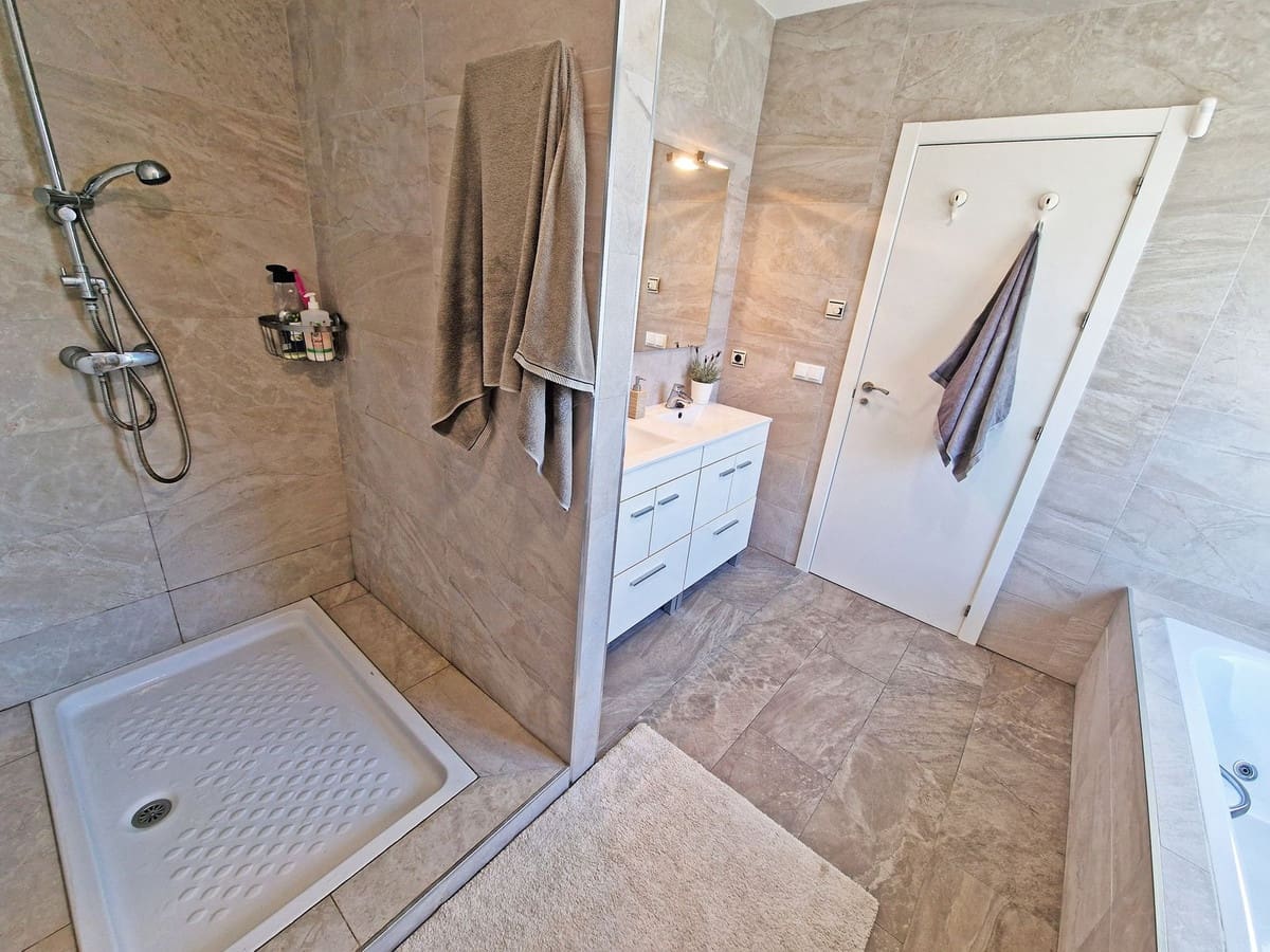 3 sovrum Finca/Hus på landet till salu i Riviera del Sol - 1 050 000 € (Ref: 9824313)