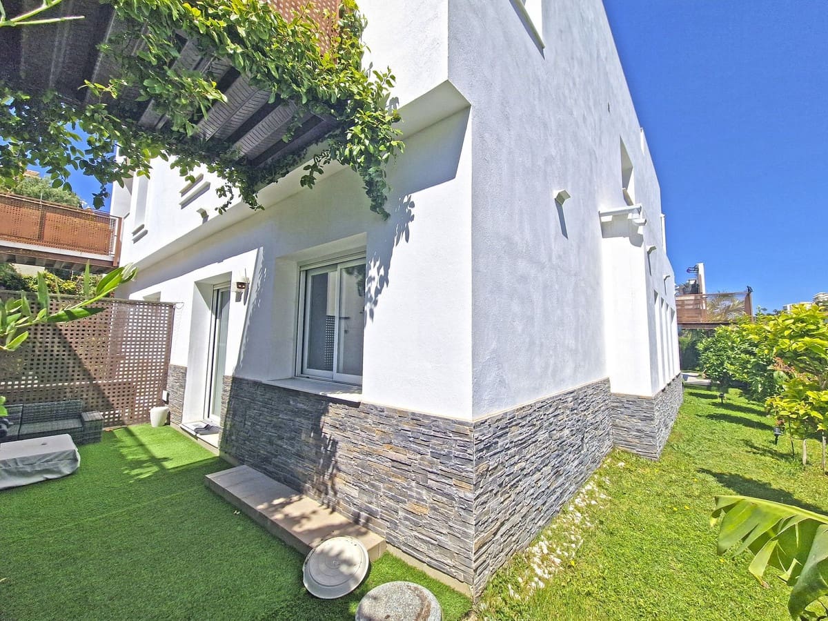 3 sovrum Finca/Hus på landet till salu i Riviera del Sol - 1 050 000 € (Ref: 9824313)