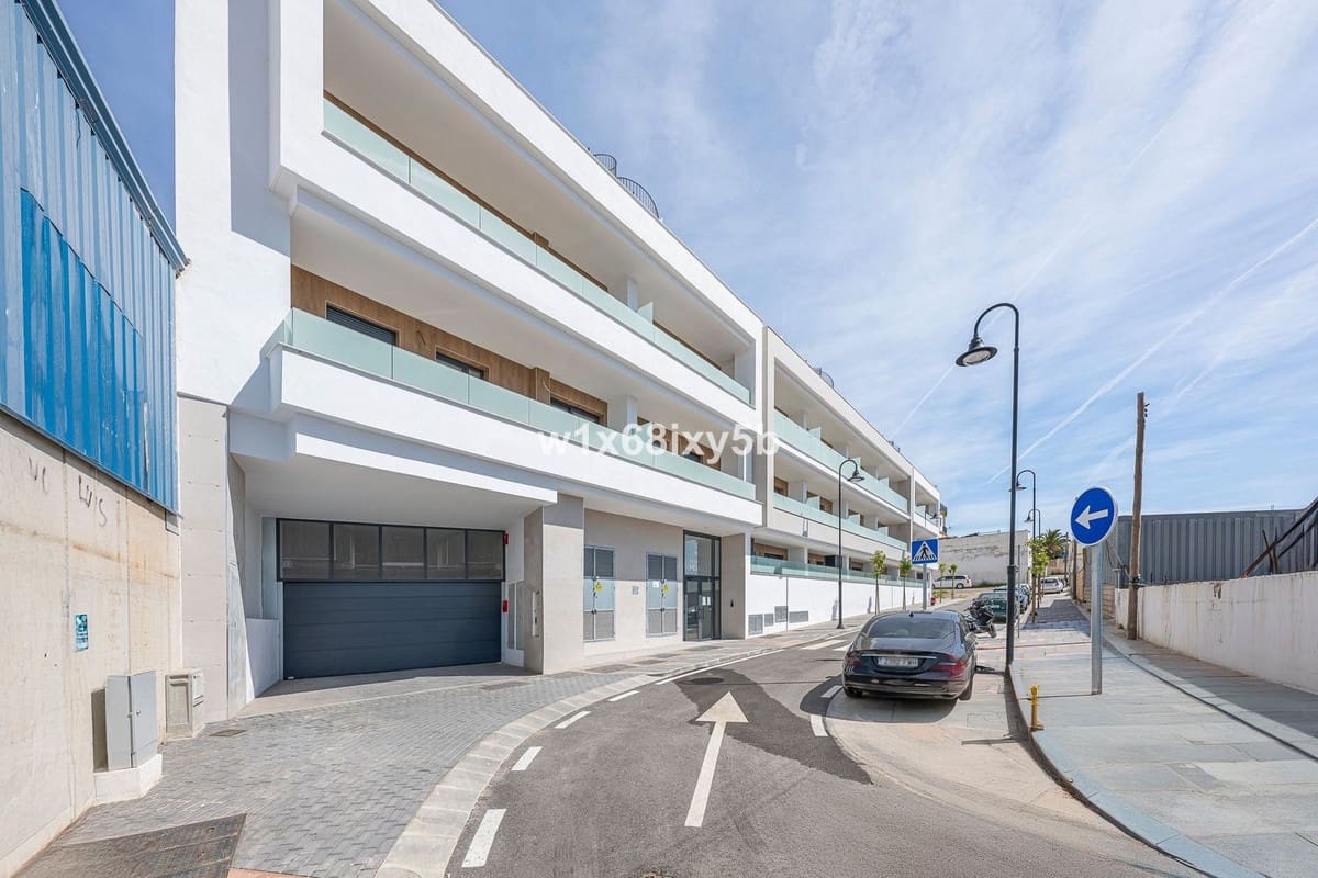 2 soverom Leilighet til salgs i Mijas med garasje - € 299 000 (Ref: 9824315)