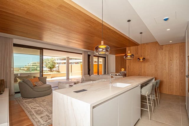 3 soveværelse Lejlighed til salg i El Higuerón, Fuengirola - € 975.000 (Ref: 9824318)