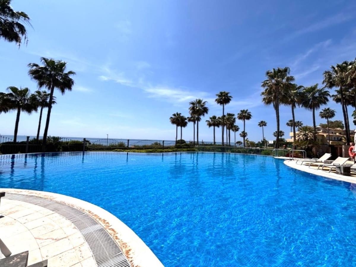 3 soverom Leilighet til salgs i Estepona med garasje - € 1 100 000 (Ref: 9826107)