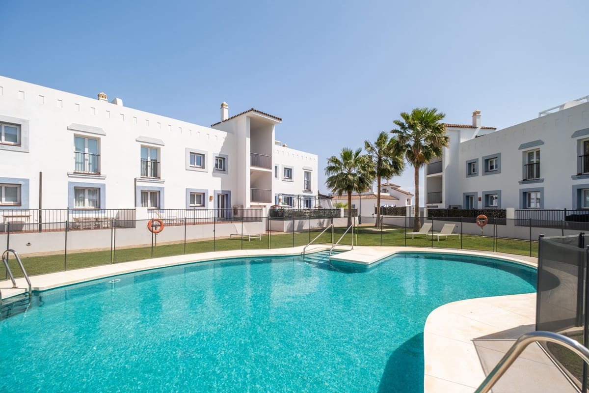 3 sovrum Lägenhet till salu i Benahavis - 597 000 € (Ref: 9826109)