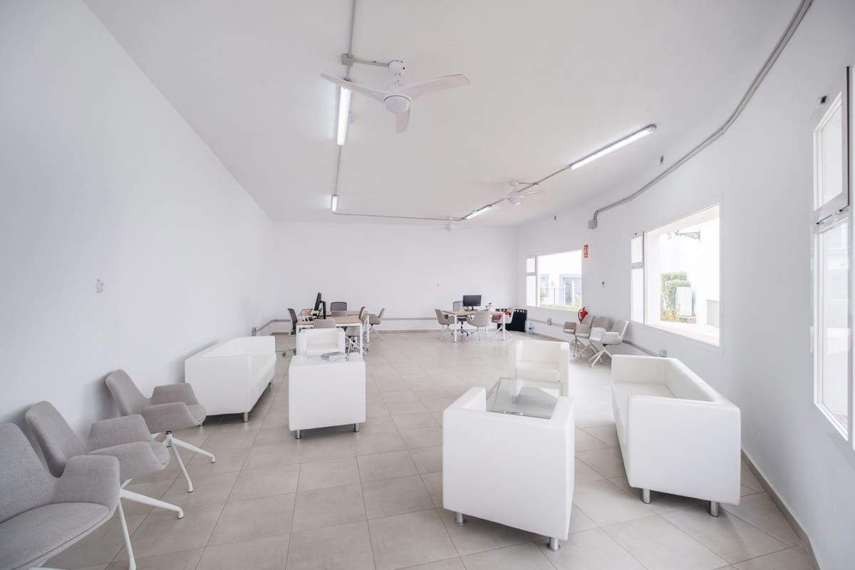 3 sovrum Lägenhet till salu i Benahavis - 597 000 € (Ref: 9826109)