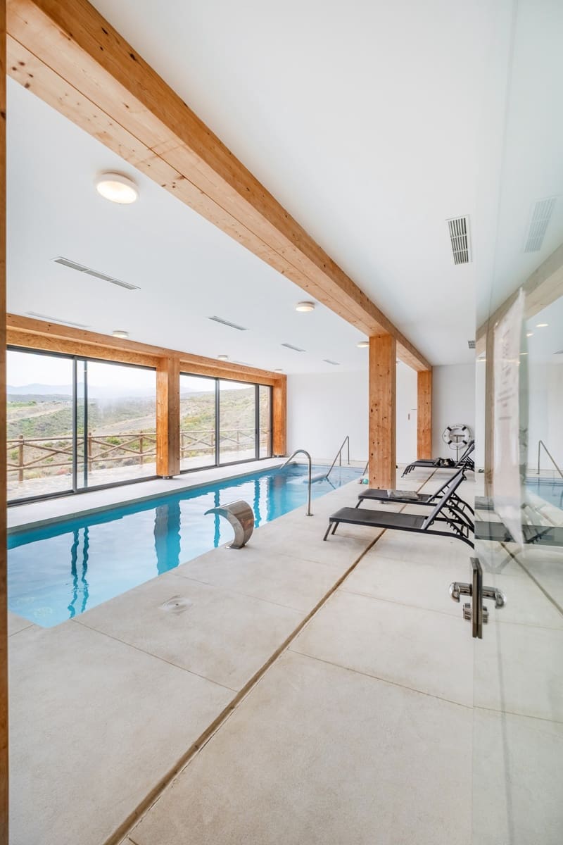 3 sovrum Lägenhet till salu i Benahavis - 597 000 € (Ref: 9826109)