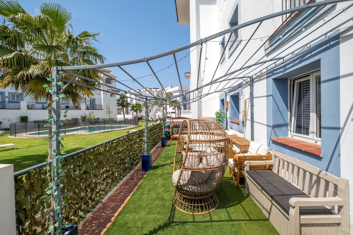 3 sovrum Lägenhet till salu i Benahavis - 597 000 € (Ref: 9826109)
