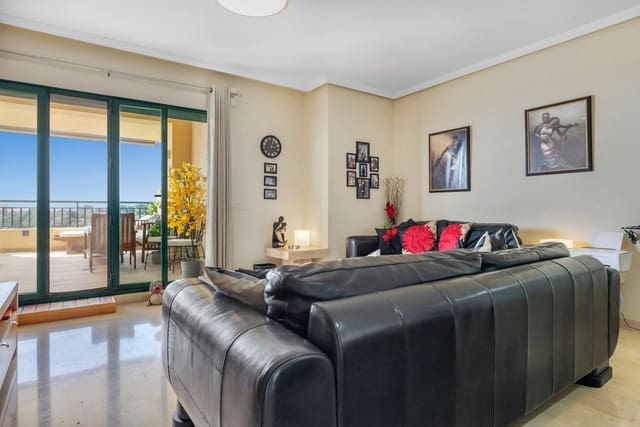 2 soverom Leilighet til salgs i Hacienda Torrequebrada, Benalmádena med garasje - € 365 000 (Ref: 9826111)