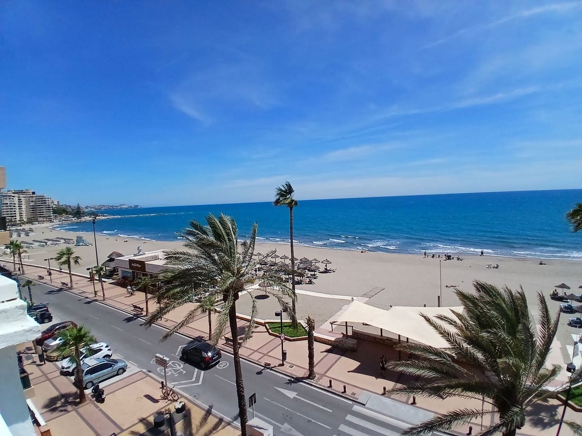 2 slaapkamer Appartement te koop in Fuengirola met garage - € 545.000 (Ref: 9830433)