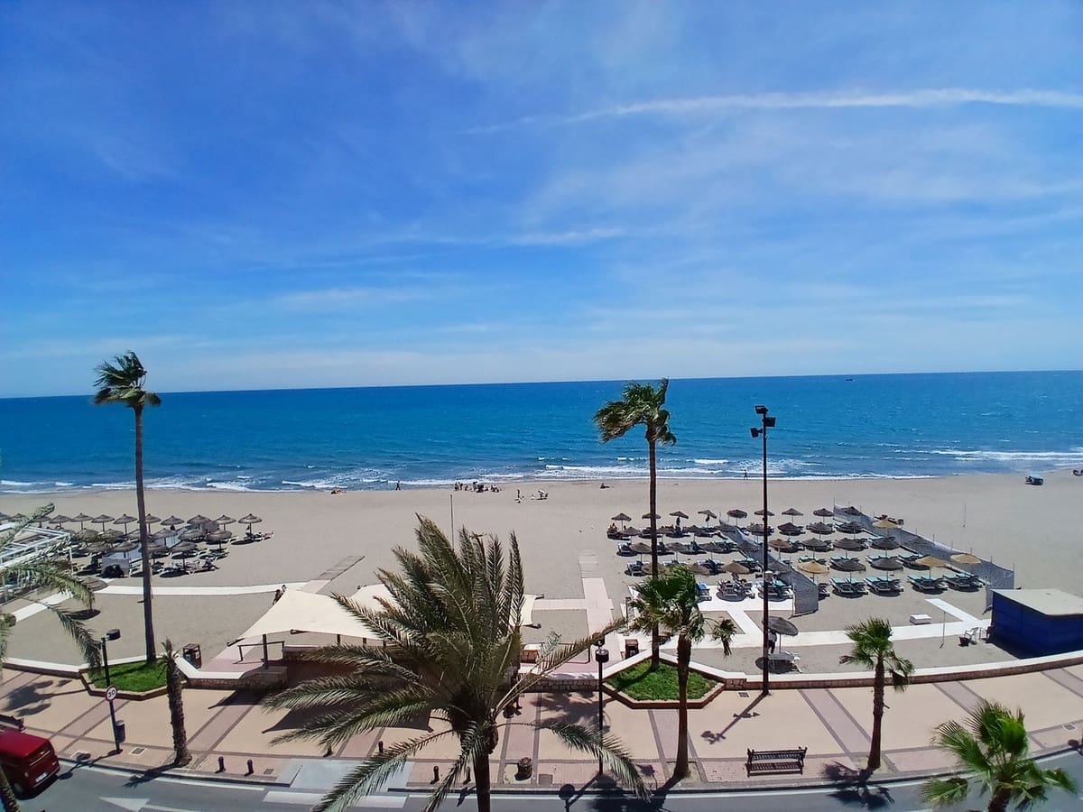 2 slaapkamer Appartement te koop in Fuengirola met garage - € 545.000 (Ref: 9830433)