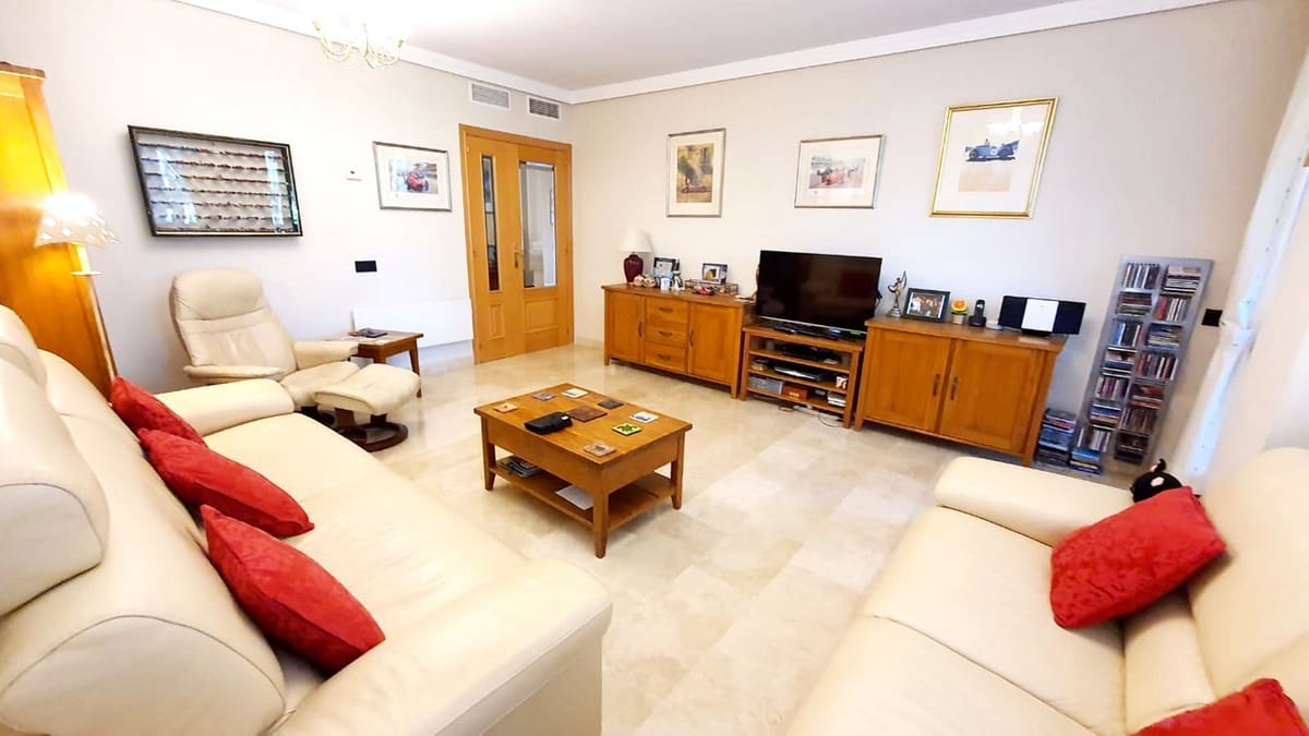 2 soverom Leilighet til salgs i Torrequebrada med garasje - € 399 000 (Ref: 9830435)