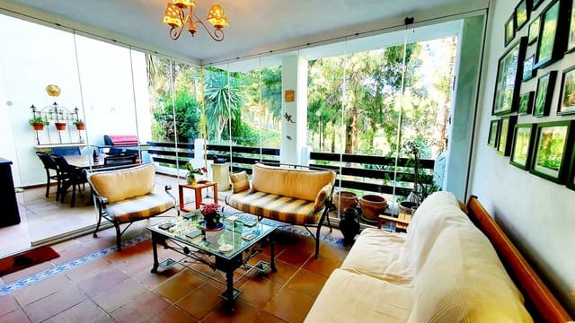 2 soverom Leilighet til salgs i Hacienda Torrequebrada, Benalmádena med garasje - € 399 000 (Ref: 9830435)