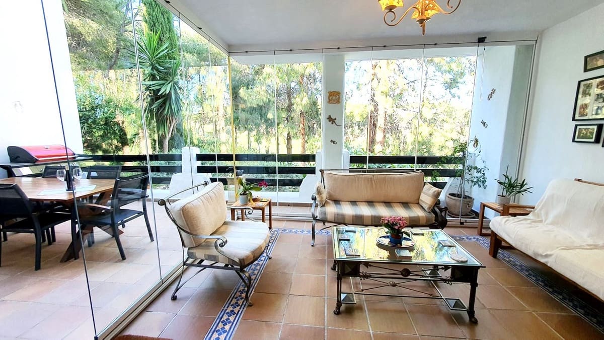 2 soverom Leilighet til salgs i Torrequebrada med garasje - € 399 000 (Ref: 9830435)