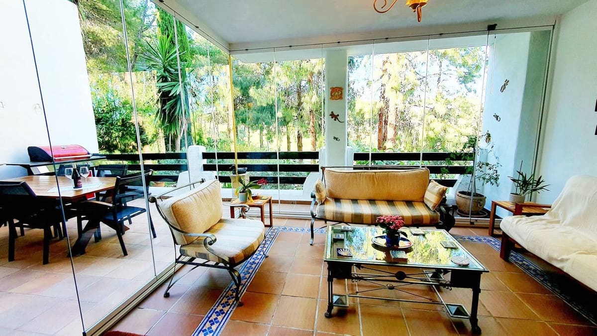 2 soverom Leilighet til salgs i Torrequebrada med garasje - € 399 000 (Ref: 9830435)