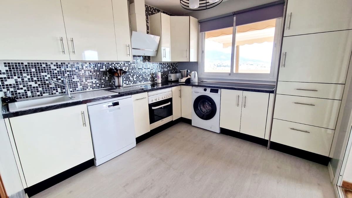 Ático de 3 habitaciones en Mijas en venta con garaje - 575.000 € (Ref: 9830436)