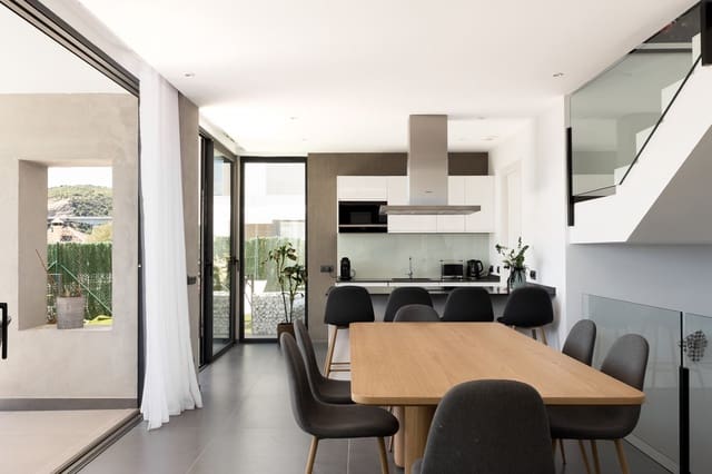 4 Zimmer Villa zu verkaufen in Valle Romano Golf, Estepona - 1.295.000 € (Ref: 9833083)