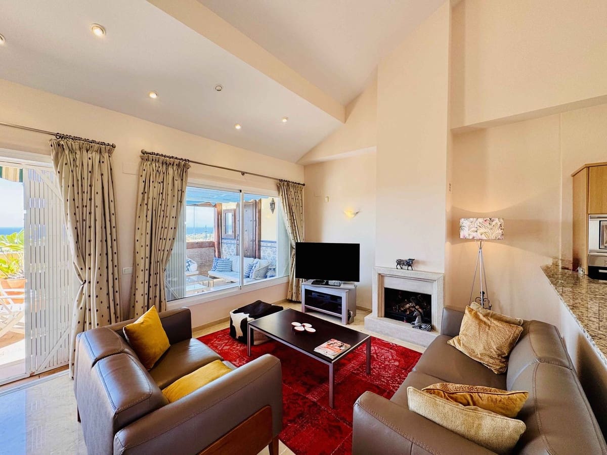 2 slaapkamer Penthouse te koop in Riviera del Sol - € 499.500 (Ref: 9834965)
