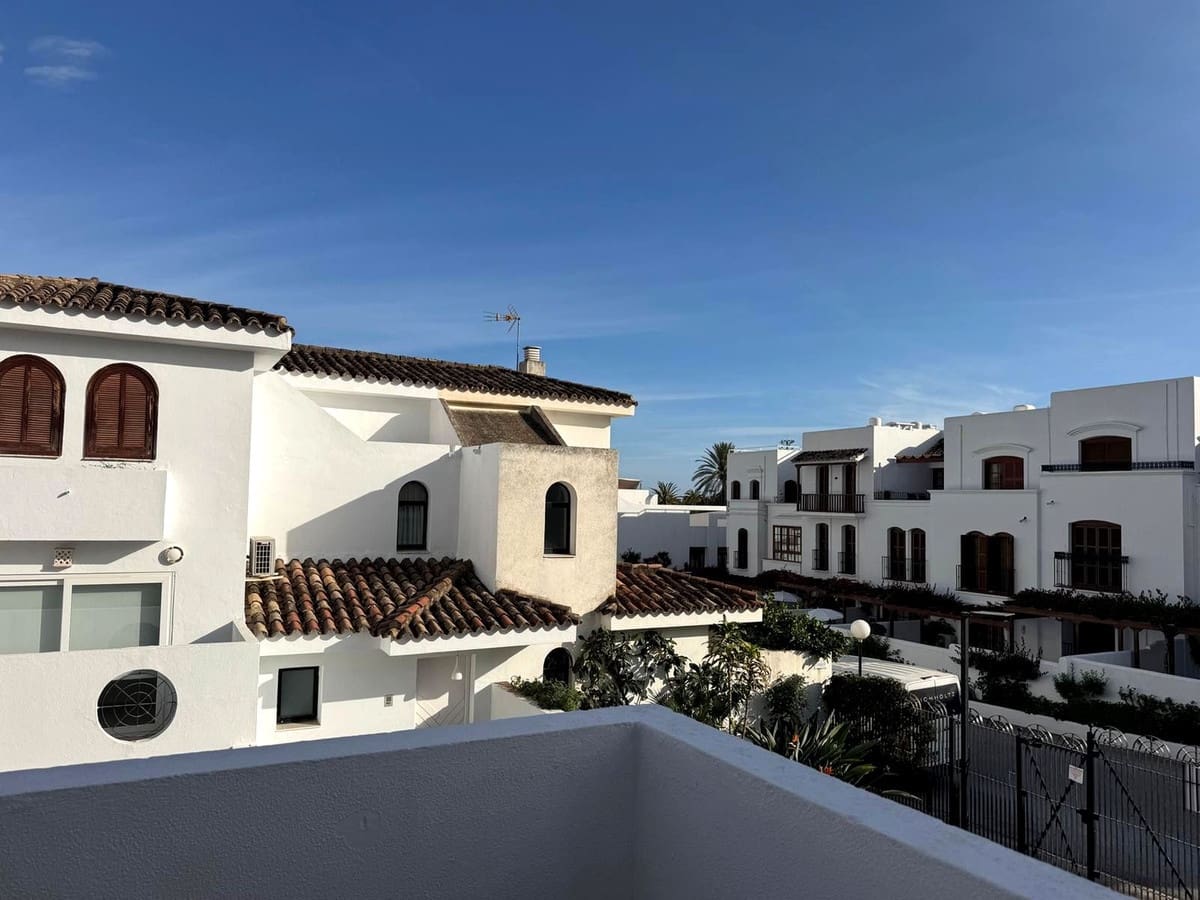3 chambre Maison de Ville à vendre à Costalita avec garage - 499 000 € (Ref: 9834966)