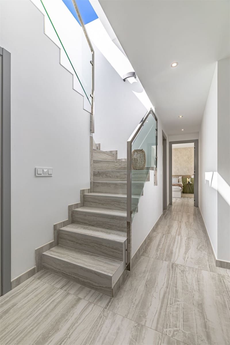2 bedroom Penthouse for sale in Bel-Air - € 629,000 (Ref: 9834967)