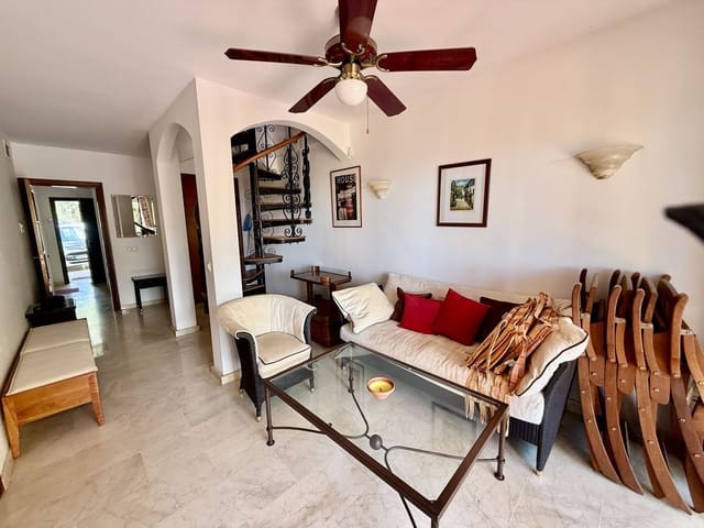 4 soveværelse Finca/Landehus til salg i Elviria, Marbella - € 1.050.000 (Ref: 9840005)