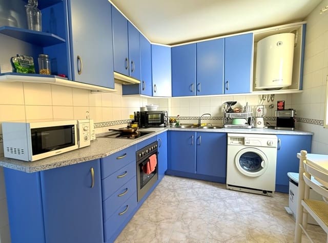 4 chambre Appartement à vendre à Parque Central, Estepona - 375 000 € (Ref: 9848435)