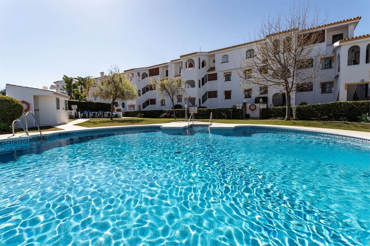 2 chambre Appartement à vendre à Riviera del Sol avec garage - 319 000 € (Ref: 9848436)