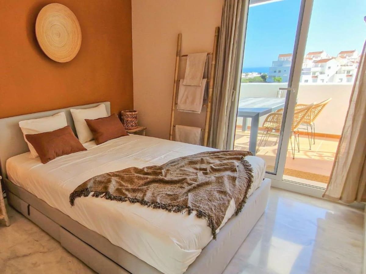 2 chambre Penthouse à vendre à Estepona avec garage - 289 900 € (Ref: 9848454)