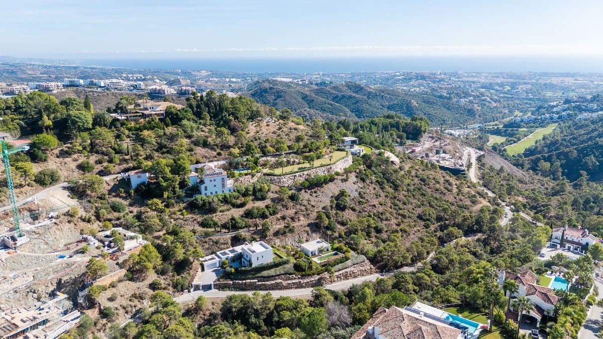 6 slaapkamer Villa te koop in El Madronal - € 4.200.000 (Ref: 9850704)