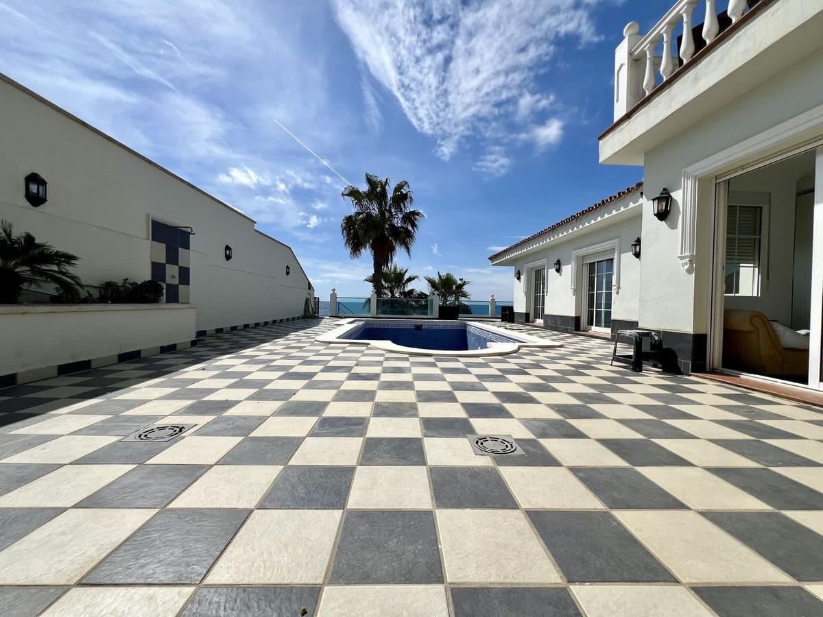 Chalet de 5 habitaciones en El Chaparral en venta - 1.200.000 € (Ref: 9850705)