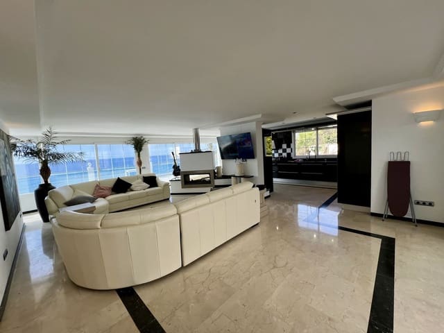 Chalet de 5 habitaciones en El Chaparral, Mijas en venta - 1.200.000 € (Ref: 9850705)